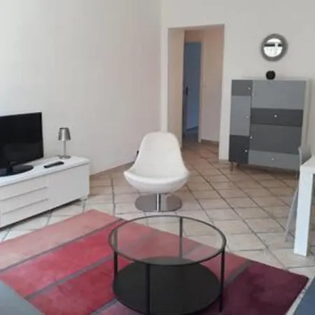 Apartment Spacious Wifi Next To The Port *